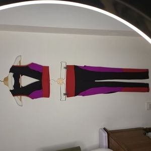 ALBA POCKET LEGGING and FLARE LONGLINE BRA set. Size XS